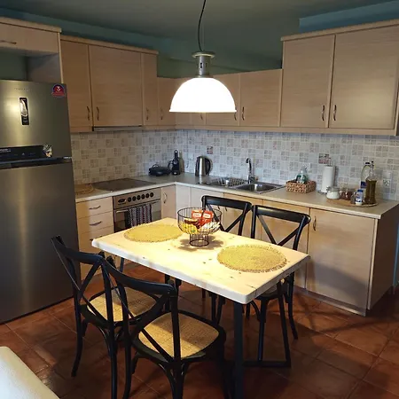 Apartment Steliosdimitra Seafront In Kantia *