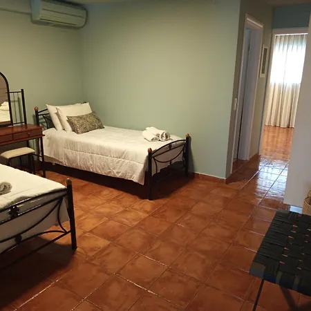 Steliosdimitra Seafront In Kantia كانديا